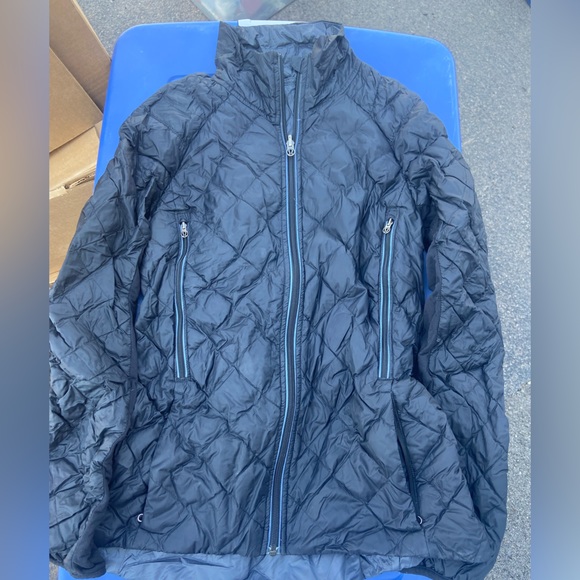 Lululemon Reversible Jacket - Picture 5 of 5